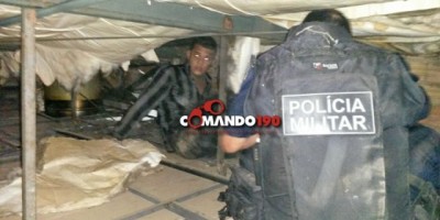 PM age rápido e prende arrombador de cofres dentro do forro de um supermercado, em Ji-Paraná