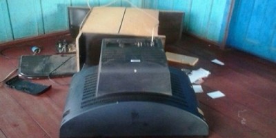 Guajará-Mirim: Bebê morre após ter cabeça prensada por TV de tubo