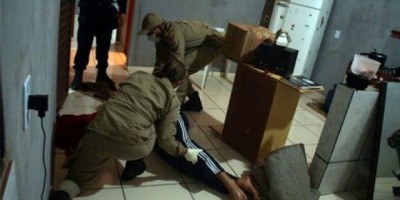 Duas pessoa são mortas a tiros dentro de residência em Vilhena 