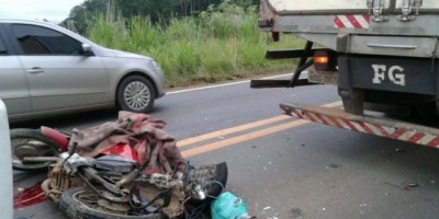 Jaru -  Ultrapassagem proibida ceifa vida de motociclista na BR-364