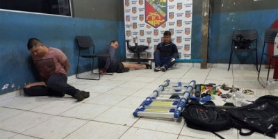 Bando de Santa Catarina é flagrado pela PM tentando furtar agência do Banco do Brasil em Porto Velho