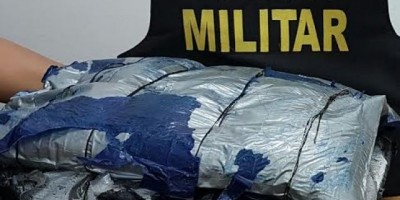 Guajará-Mirim – Após denúncia anônima, ação conjunta entre Polícia Militar e 1ª UNESFRON, resulta na apreensão de 10,280Kg de Drogas