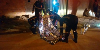 Barbárie - Adolescente mata o próprio irmão com 19 facadas em Ariquemes