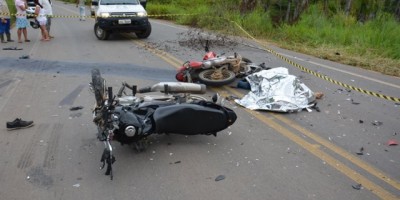 Acidente envolvendo três motociletas na RO-464 deixa duas vítimas mortas em Jaru