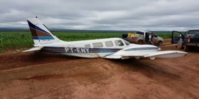 Mato Grosso - Avião com 400 kg de cocaína cai e é apreendido pela polícia; dois suspeitos foram presos