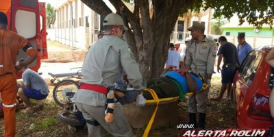 Rolim de Moura -  Motociclista na contramão se choca contra outra moto no Bairro Cidade Alta  - Vídeo