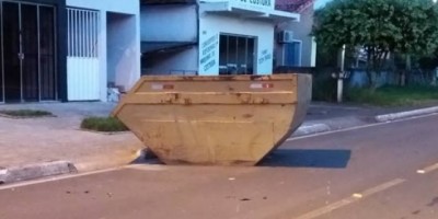 Motociclista morre após se chocar com caçamba de entulho em Ouro Preto do Oeste