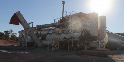 Confúcio entrega maquinário para usina de asfalto de Rolim com a presença do Ministro Hélder Barbalho