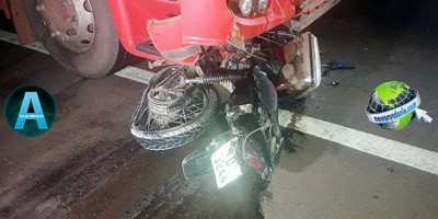 Motociclista morre esmagado na BR-364, após sair de bar afirmando que iria se matar