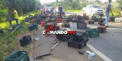 Acidente entre carreta e caminhão na BR 364 deixa um adolescente em estado gravíssimo, em Ji-Paraná