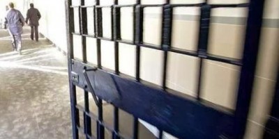 Cinco dos 49 apenados que ganharam saída temporária estão foragidos em Rolim de Moura