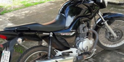 Rolim de Moura -  Motocicleta é furtada de dentro de residência no loteamento Jequitibá 