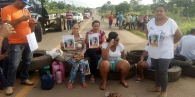 Família e amigos de grávida desaparecida há 11 dias bloqueiam BR-421