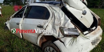 Motorista perde controle da direção e capota carro na RO-010