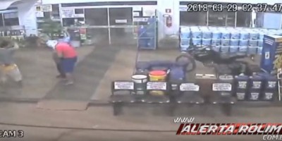 Rolim de Moura – 03 roubos a mão armada são registrados durante a noite; em um dos roubos uma vítima chegou a ser agredida por bandidos - Vídeos