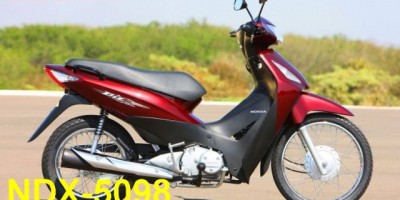 Rolim de Moura  - Moto Honda Biz é furtada em frente a Igreja Matriz 