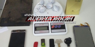 Rolim de Moura – Atualizada! Após trabalho em conjunto entre PM e PC, drogas e produtos possivelmente roubados são apreendidos