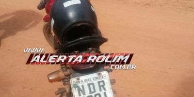 Nova Brasilândia - Homem que teve sua moto furtada na semana passada encontra o veículo abandonado na linha 17 