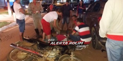 Rolim de Moura – Motociclista colide na traseira de carro estacionado no Centro da cidade