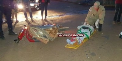 Rolim de Moura - Duas motos colidem no Bairro Cidade Alta e uma pessoa é encaminhada ao hospital municipal