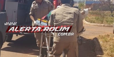 Rolim de Moura -  Mulher fratura as duas pernas e um braço ao colidir com camionete em cruzamento do Loteamento Jequitibá 