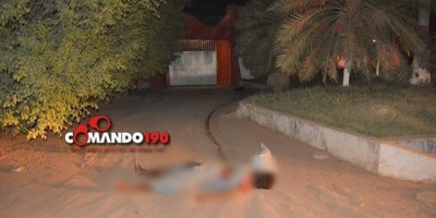 Andarilho morre atropelado em saída de motel, em Ji-Paraná