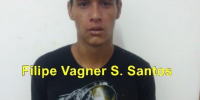 Rolim de Moura -  Após roubo no Jequitibá, PM prende um suspeito escondido em quintal de residência no Bairro Planalto - Video