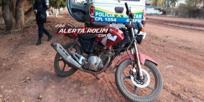 Rolim de Moura - Após denúncia anônima, motocicleta furtada é recuperada pela Guarnição de Força Tática da PM