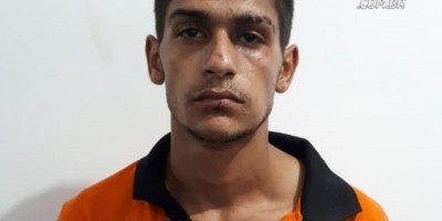 Rolim de Moura - Após roubo de celular, suspeito é perseguido e detido por populares no Bairro Boa Esperança 