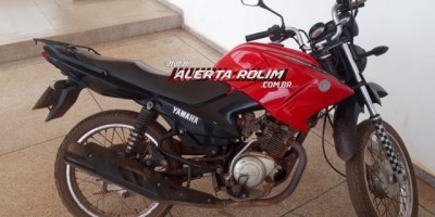 Rolim de Moura - Através de denúncia anônima PM localiza moto que foi furtada na noite de ontem 