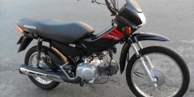  Rolim de Moura – Moto é furtada em frente a estabelecimento comercial 
