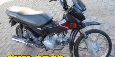 Rolim de Moura – Enquanto fazia compras na feira, homem tem moto furtada 