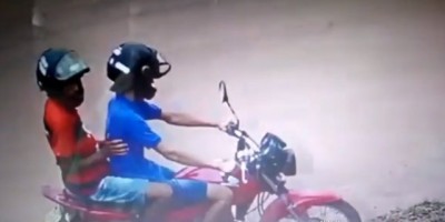 Rolim de Moura – Dupla em CG vermelha efetua roubo em loja de confecções no Bairro Planalto; Assista ao vídeo da ação criminosa 