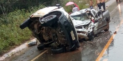 Criança morre em hospital e agora são quatro as vítimas fatais de acidente na BR-364
