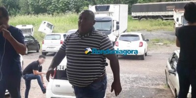 Pastor se apresenta à polícia e confessa que decepou mão da esposa por ciúmes, em Porto Velho
