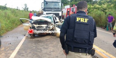 Acidente envolvendo carreta e picape mata idoso na BR-364