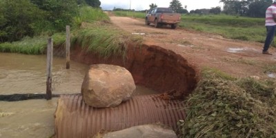URGENTE: Prefeitura de Rolim de Moura Alerta população sobre pontes e bueiros na zona Rural 