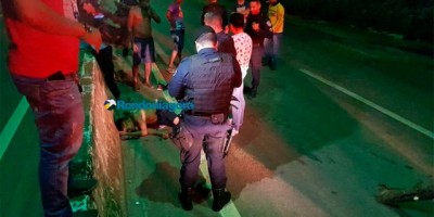 Bandido tenta roubar agente penitenciário com a arma de brinquedo e é baleado com três tiros