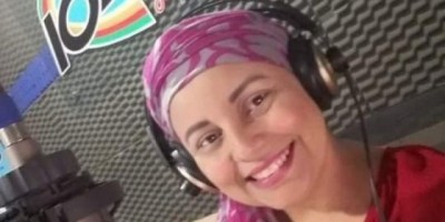 Câncer mata a radialista Marta Bonfim aos 40 anos