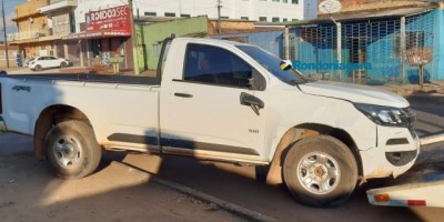 Vídeo: Ciclista morre atropelado por carro oficial na Capital