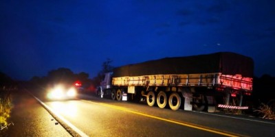 Caminhoneiros de Jaru são encontrados mortos na BR 365 em Minas Gerais