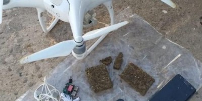 Drone, carregado com celulares e droga, é abatido ao sobrevoar presídio, em Jí-Paraná 