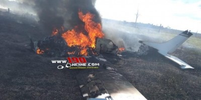 Atualizada - Avião de pequeno porte é encontrado em chamas na área rural de Alta Floresta