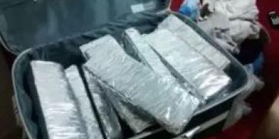 Mala com quase 13 quilos de maconha é encontrada em Vilhena