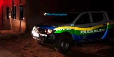 Mulher morre com tiro na cabeça ao tentar defender o filho