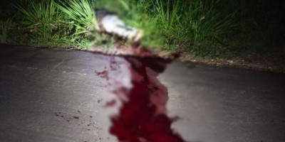 Homem é morto na linha 82 com tiros e facadas, em RO