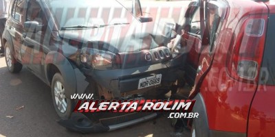 Dois Unos colidem nesta manhã de quarta-feira em Rolim de Moura 