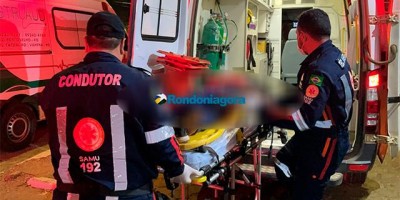 Assaltante é baleado duas vezes por PM após roubar bolsa de mulher em bar