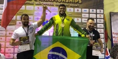Rolimourense Thiago Hulk é campeão mundial de Powerlifting