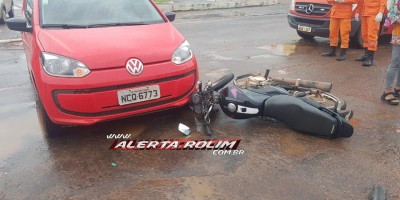 PM registra colisão entre carro e moto nesta sexta-feira em Rolim de Moura 